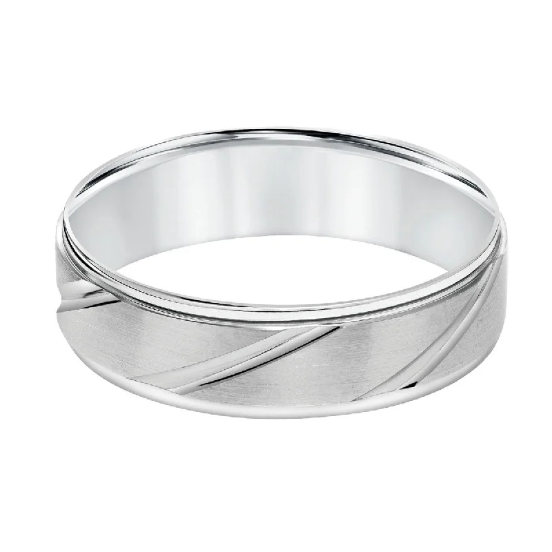 Luxury Wedding Band-6MM Wedding Ring in 10KT Gold. Size 10