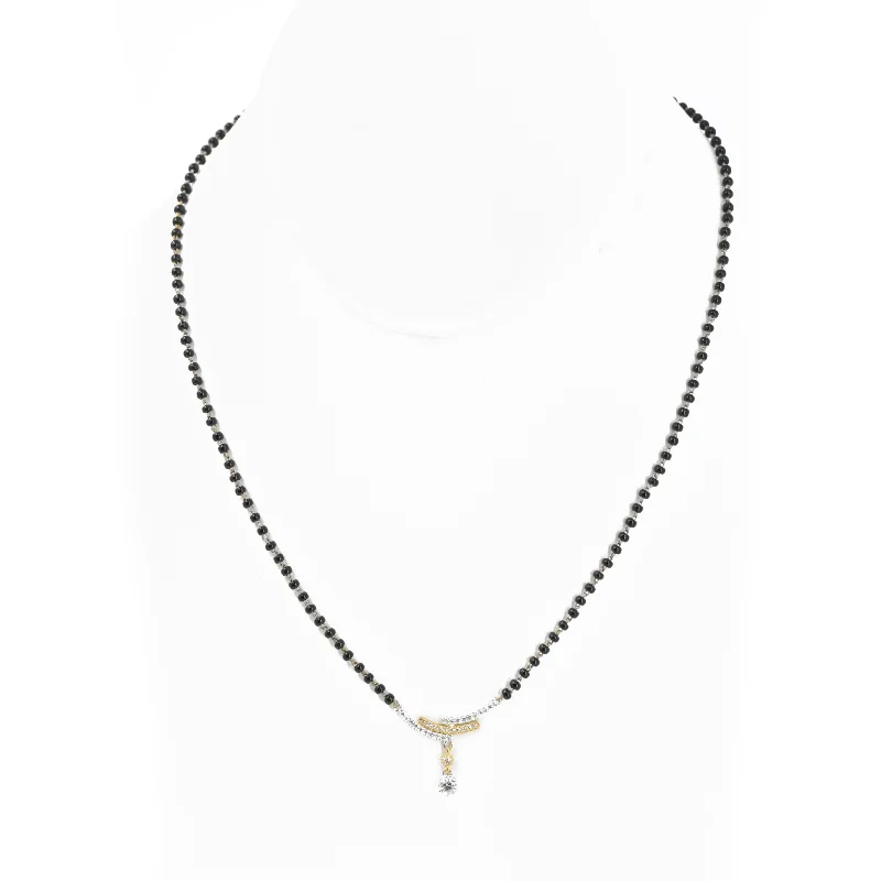 Elegant Choker Necklace-18K Multi Tone Gold Mangalsutra Chain W/ VS-S1 Diamond & T-Shaped Pendant