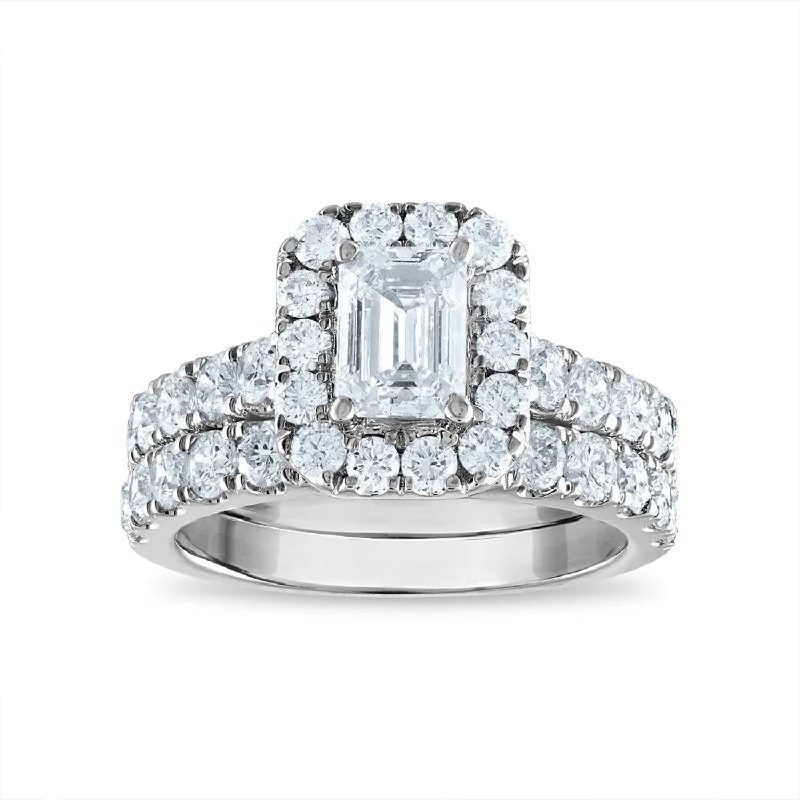 Vintage Engagement Ring-Signature EcoLove Diamond Dreams 3 CTW Lab Grown Diamond Halo Bridal Set in 14KT White Gold