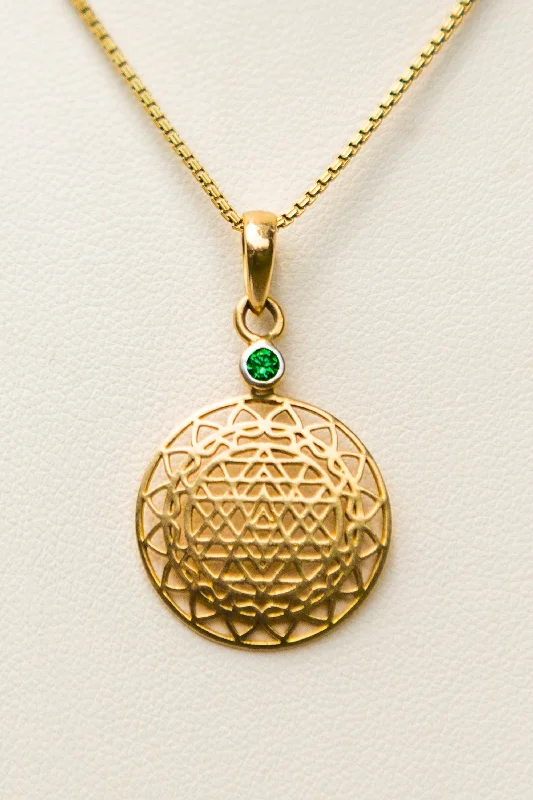 Vintage Beaded Necklace-14kt Gold Sri Yantra Pendant Mounted with Emerald on 18kt Gold Chain